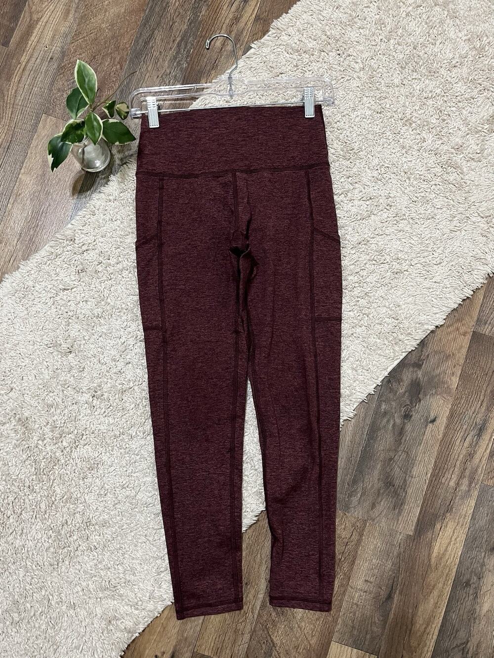Aerie Chill. Play. Move. Size Medium Burgundy Heather High Waisted Leggings